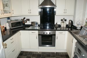 Kitchen- click for photo gallery